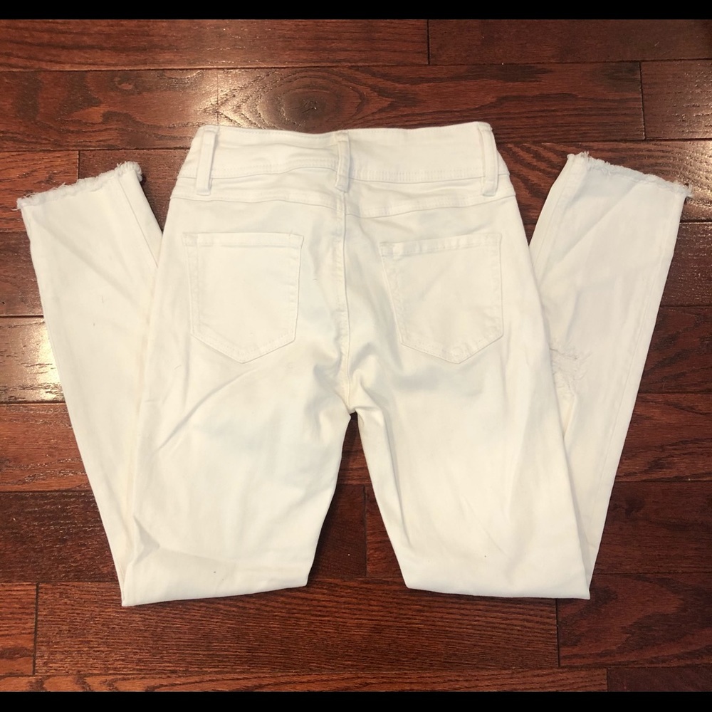 Jeans - Picture 2 of 4